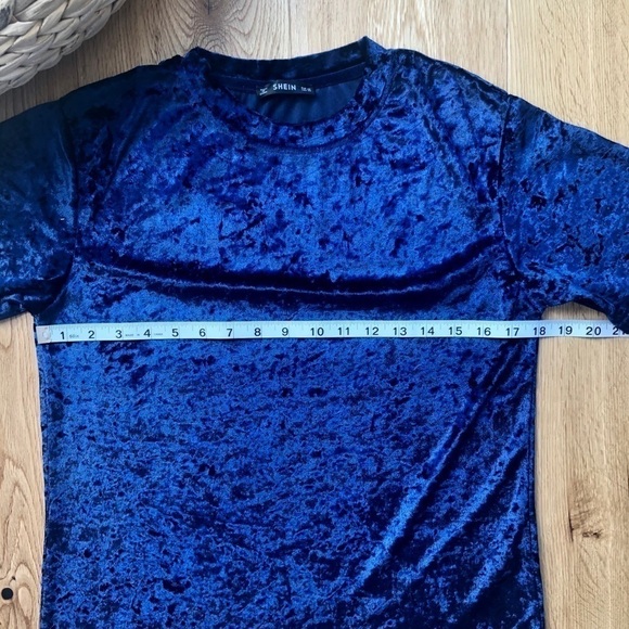 BLUE VELVET  SHORT SLEEVE T-SHIRT XS - Picture 3 of 7